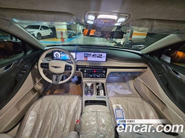 Genesis G80 (RG3) бензин 2.5 турбо AWD, 2025 12