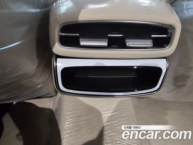 Genesis G80 (RG3) бензин 2.5 турбо AWD, 2025 17