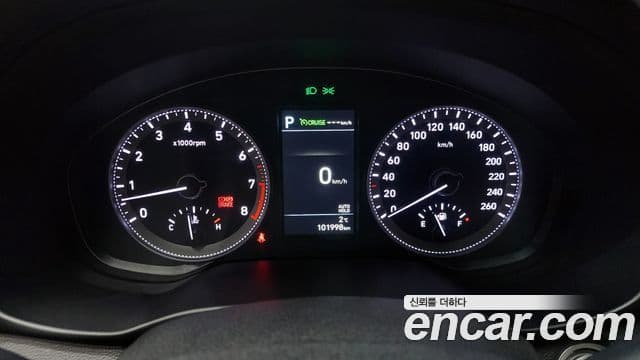 Hyundai Grandeur IG 3.0 LPi Exclusive (арендный автомобиль), 2019 8