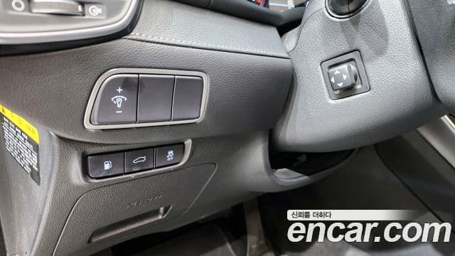 Hyundai Grandeur IG 3.0 LPi Exclusive (арендный автомобиль), 2019 15