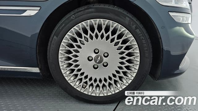 Genesis G80 (RG3) бензин 2.5 турбо AWD, 2021 все фото