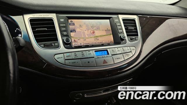 Hyundai Genesis Prime Pack, 2010 14