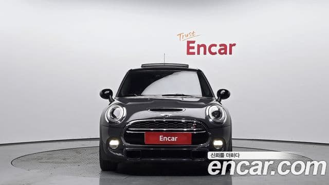 Mini Cooper S 3세대, 2017 3