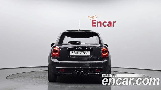 Mini Cooper S 3세대, 2017 4