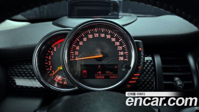 Mini Cooper S 3세대, 2017 8