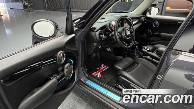 Mini Cooper S 3세대, 2017 11