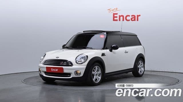 Mini Cooper 클럽맨 1세대, 2010 1