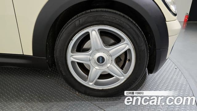 Mini Cooper 클럽맨 1세대, 2010 все фото