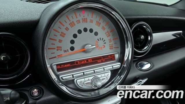 Mini Cooper 클럽맨 1세대, 2010 14