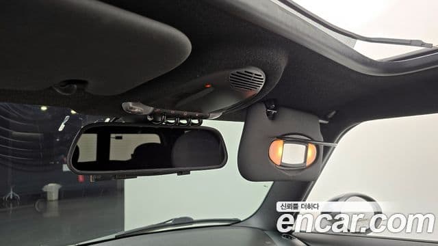 Mini Cooper 클럽맨 1세대, 2010 18