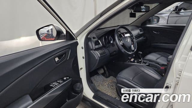 KG모빌리티(SsangYong) Tivoli Armor вождение коробка передач, 2018 10