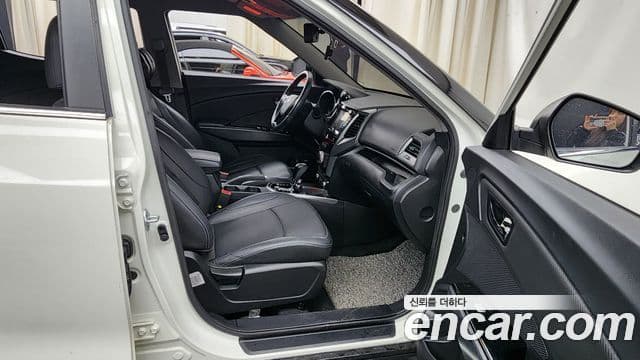 KG모빌리티(SsangYong) Tivoli Armor вождение коробка передач, 2018 11