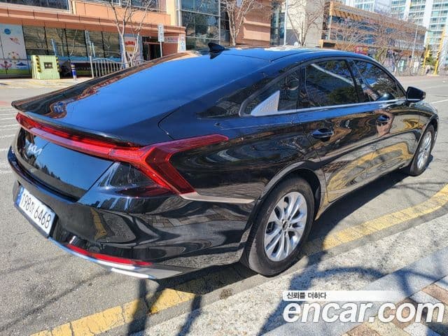 Kia K8 Trendy(арендный автомобиль), 2024 4