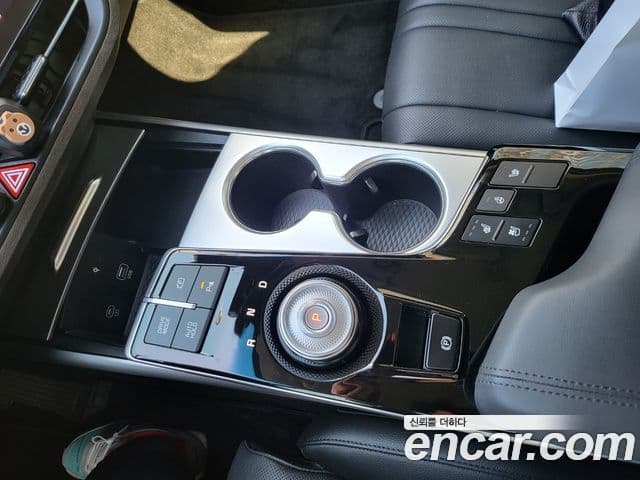 Kia K8 Trendy(арендный автомобиль), 2024 15