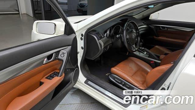 어큐라 TL, 2011 11