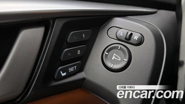 어큐라 TL, 2011 16