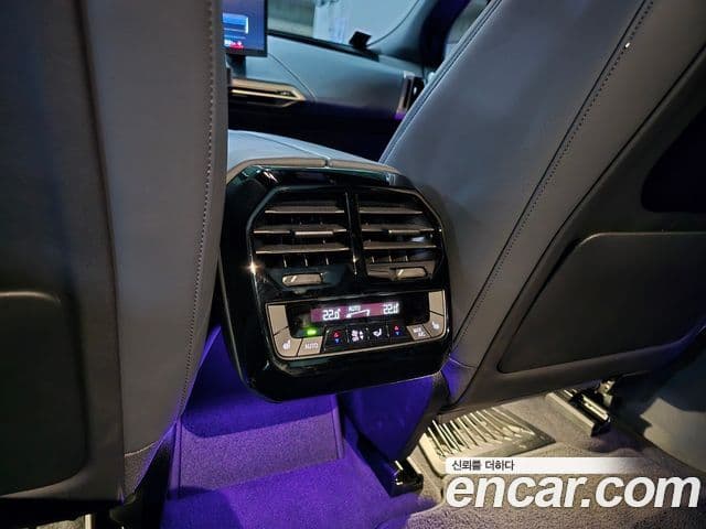 BMW iX xDrive50 Sport Plus, 2023 8