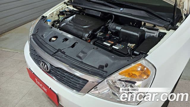 Kia Carnival R топовая версия, 2013 6