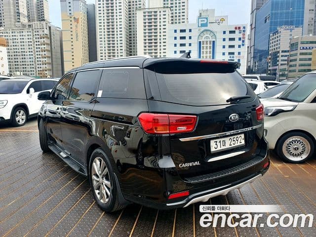 Kia The / новый New Carnival Prestige, 2019 6