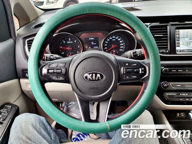 Kia The / новый New Carnival Prestige, 2019 17