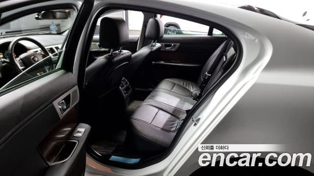 Jaguar New XF X250, 2014 11