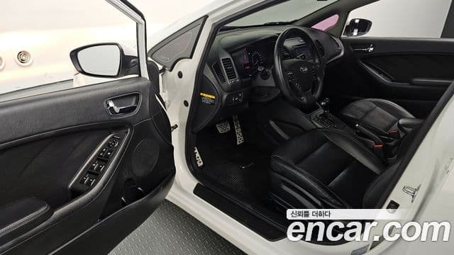 Kia K3 Prestige, 2013 15