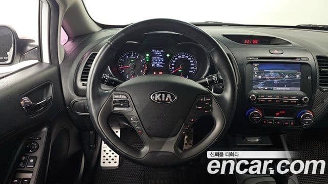 Kia K3 Prestige, 2013 9