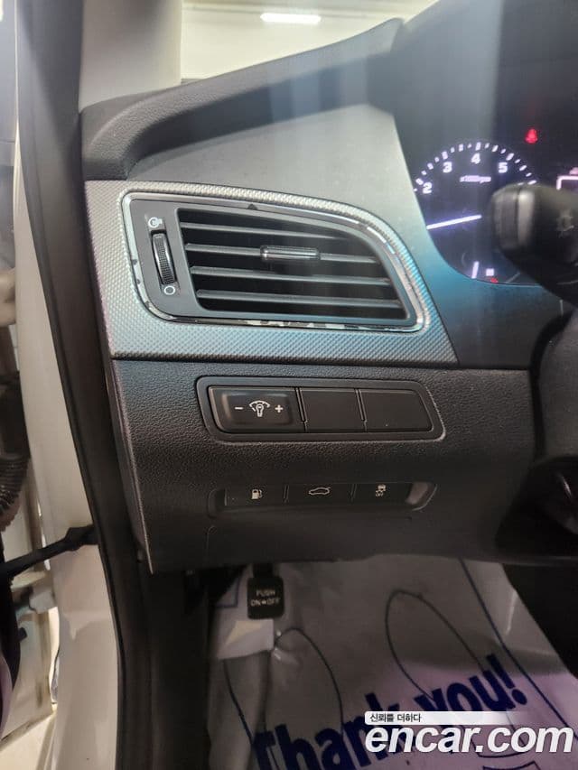 Hyundai LF Sonata Modern, 2015 16