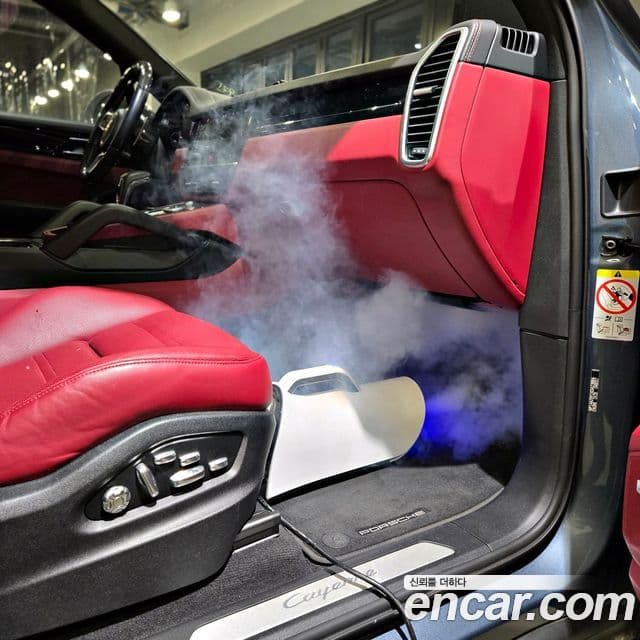 Porsche Cayenne (PO536), 2019 3