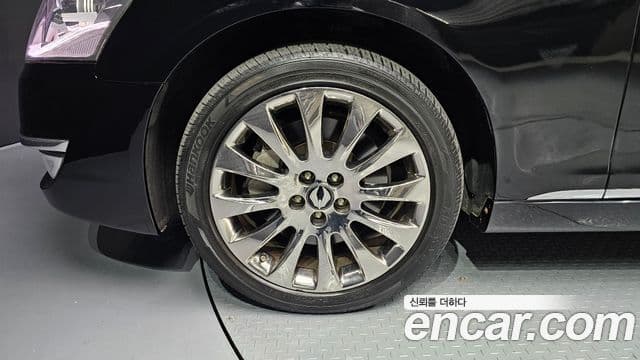 KG모빌리티(SsangYong) 뉴체어맨 W Prestige, 2013 все фото