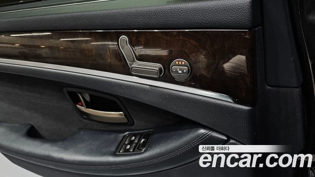 KG모빌리티(SsangYong) 뉴체어맨 W Prestige, 2013 19