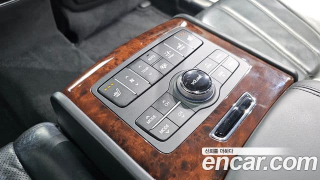 Hyundai Equus(новый кузов / новое поколение) Prime VIP팩, 2010 19