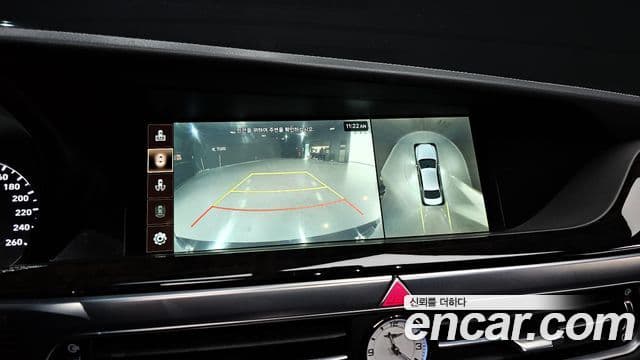 Genesis G90 Premium Luxury, 2019 16