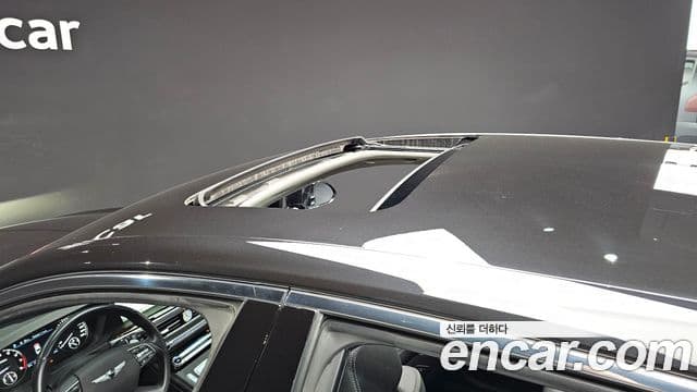 Genesis G90 Premium Luxury, 2019 20