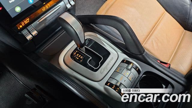 Porsche Cayenne 957, 2009 9