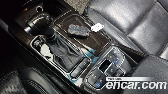 Kia The / новый New K7 Prestige, 2013 9