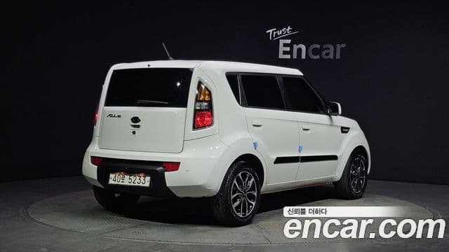 Kia Soul Safety, 2010 2
