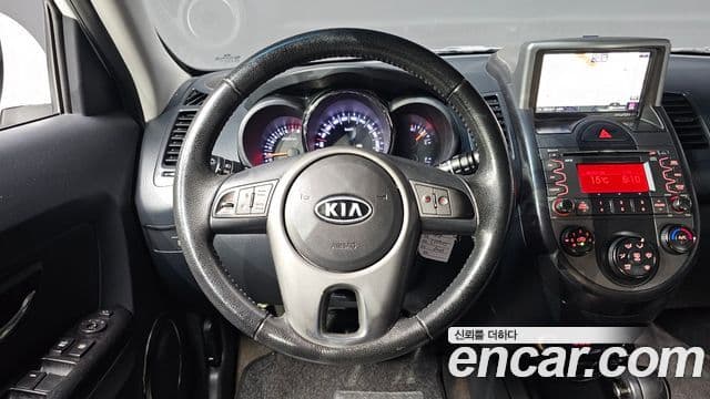 Kia Soul Safety, 2010 15