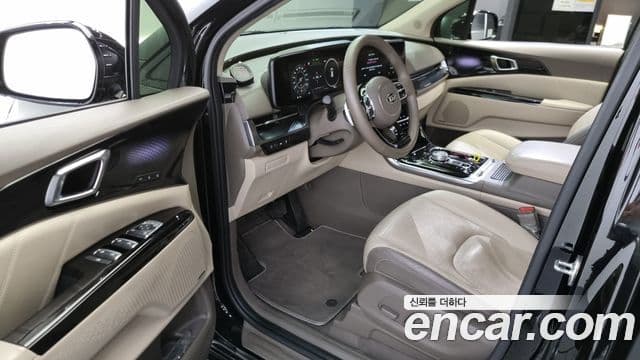 Kia Carnival 4세대 Signature, 2021 11