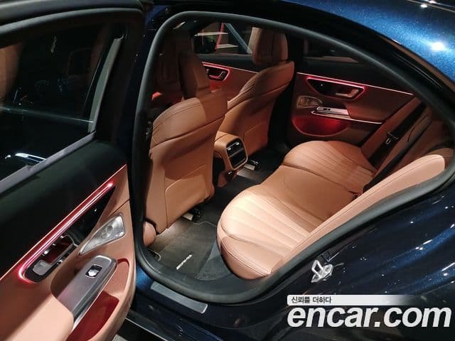 Mercedes-Benz E-класс W214 AMG Line, 2025 13