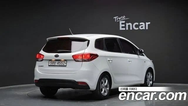 Kia All New Carens Luxury, 2014 2
