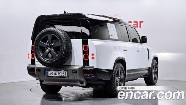 Land Rover Defender (L663) 130 P400 X-Dynamic HSE, 2024 2