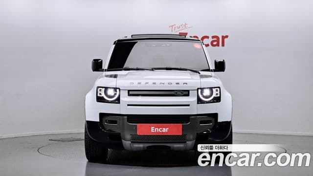 Land Rover Defender (L663) 130 P400 X-Dynamic HSE, 2024 3