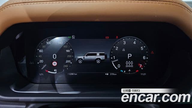 Land Rover Defender (L663) 130 P400 X-Dynamic HSE, 2024 8