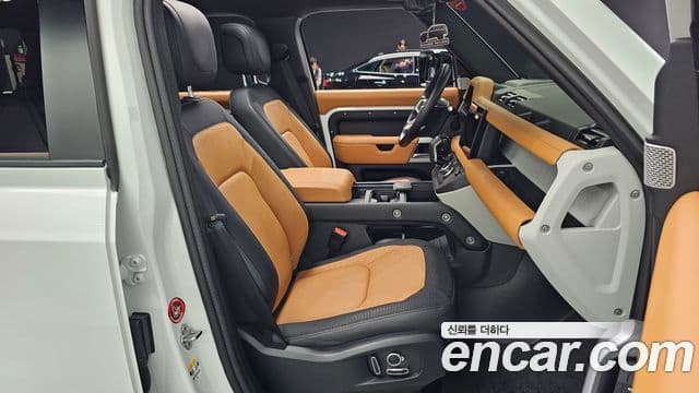 Land Rover Defender (L663) 130 P400 X-Dynamic HSE, 2024 10