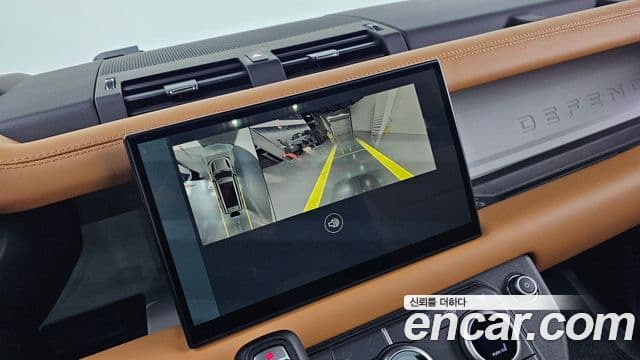 Land Rover Defender (L663) 130 P400 X-Dynamic HSE, 2024 15