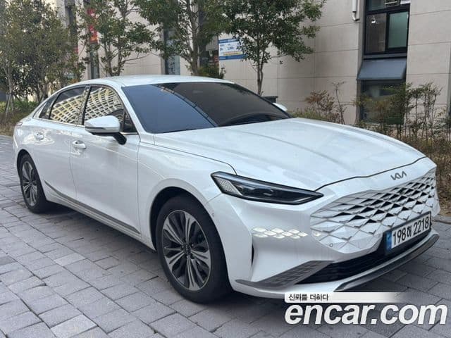 Kia K8 гибрид Noblesse, 2023 1