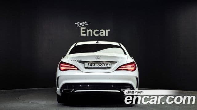 Mercedes-Benz CLA-класс C117 AMG Line, 2019 4