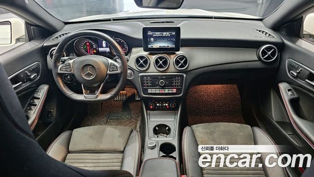 Mercedes-Benz CLA-класс C117 AMG Line, 2019 7