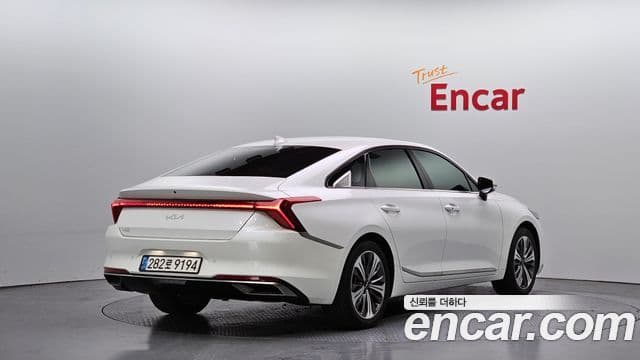 Kia K8 Noblesse, 2022 2